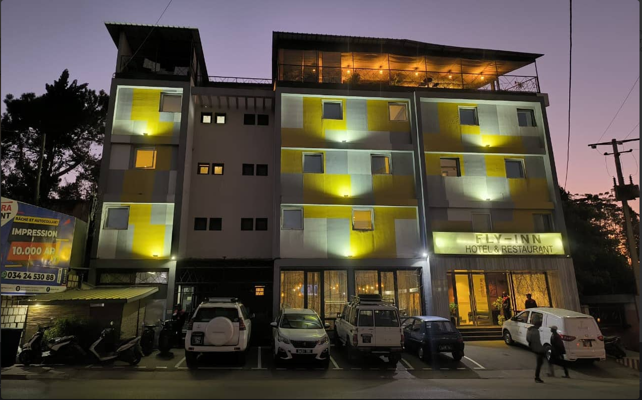 Fly-Inn de nuit